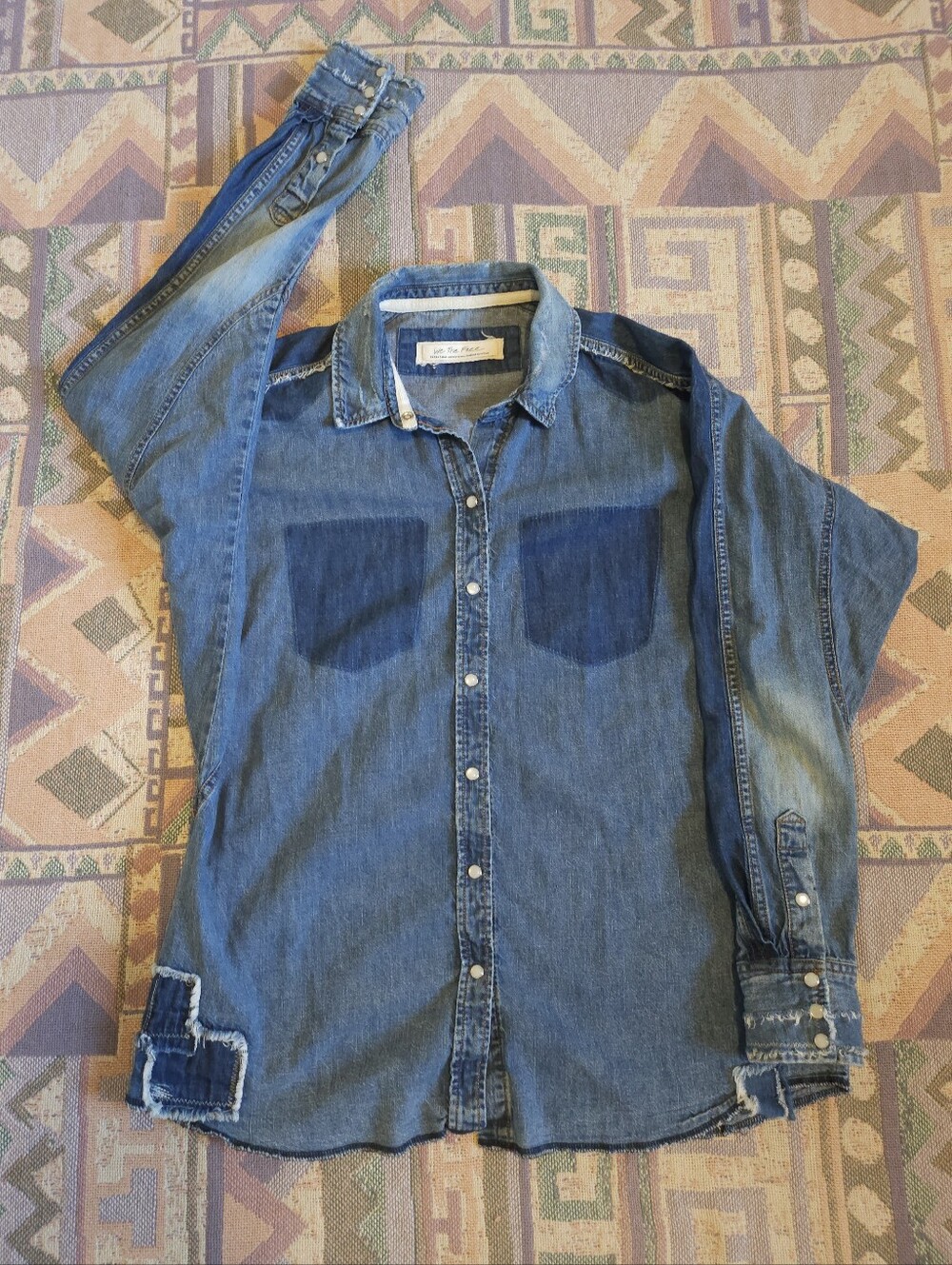 FREE PEOPLE We The Free Denim Buttondown Size Xsmall